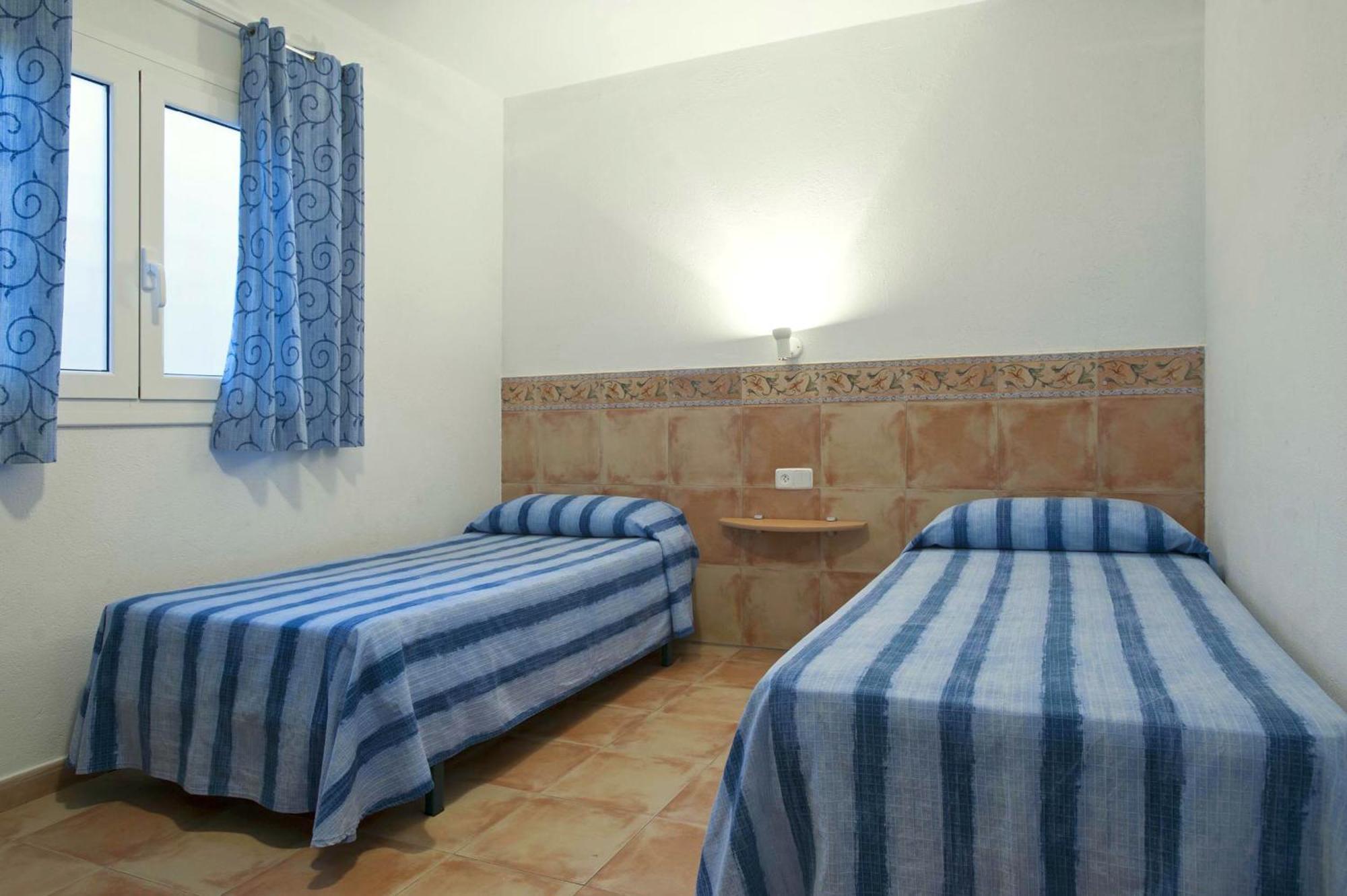 Apartaments El Berganti En Canyelles Petites روساس الغرفة الصورة