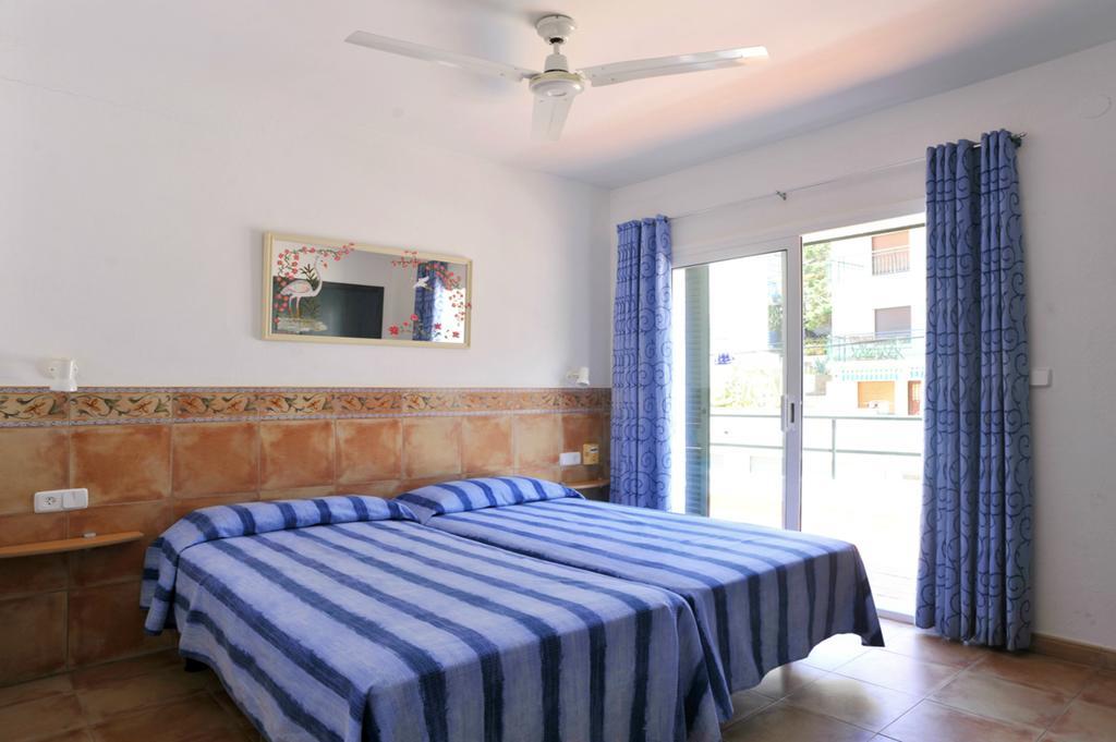 Apartaments El Berganti En Canyelles Petites روساس المظهر الخارجي الصورة