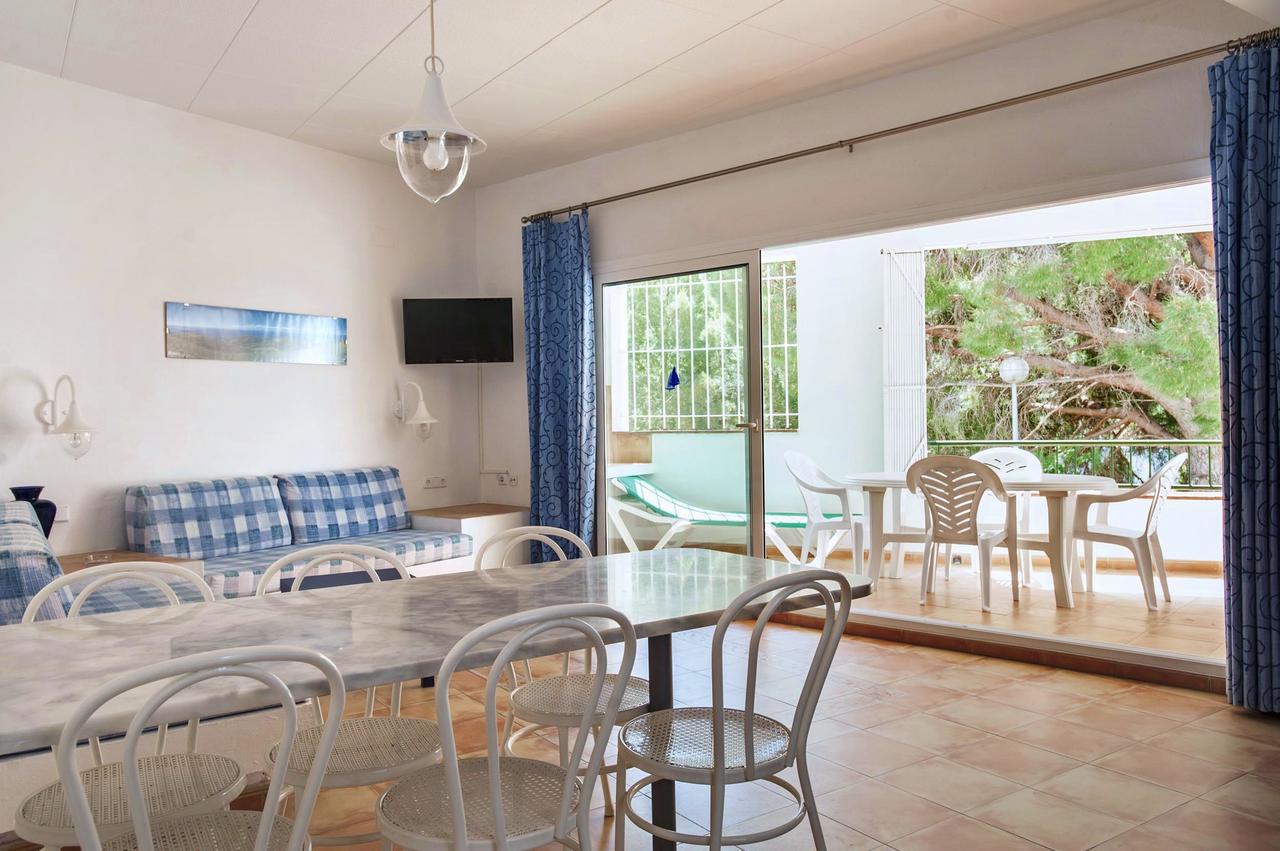 Apartaments El Berganti En Canyelles Petites روساس الغرفة الصورة